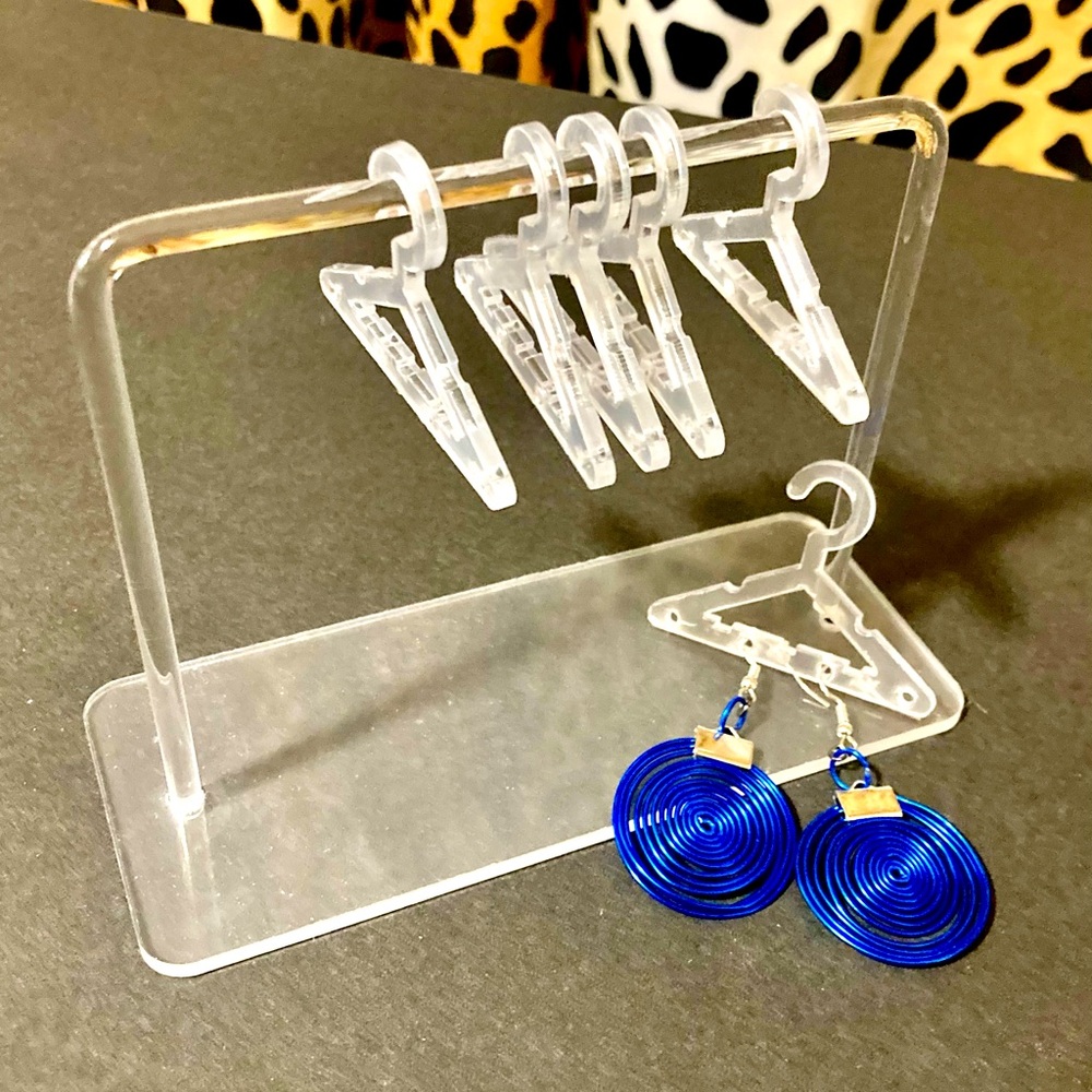 Jewelry stand